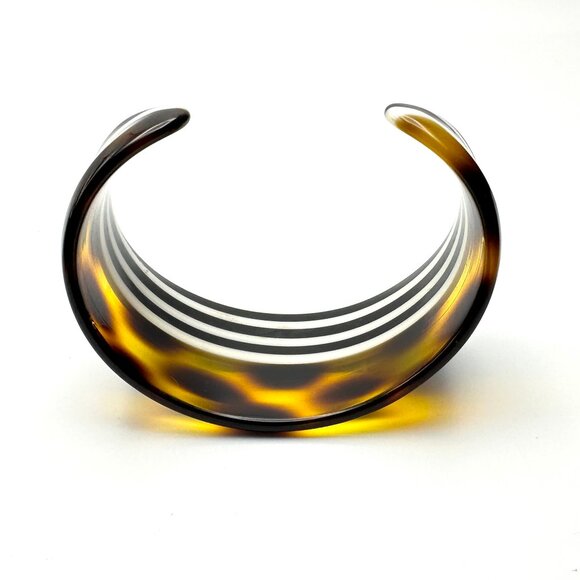 The Mod Mixer Cuff — Y2K Tortoiseshell & Striped Acrylic Wide Bracelet — EUC - Picture 9 of 10